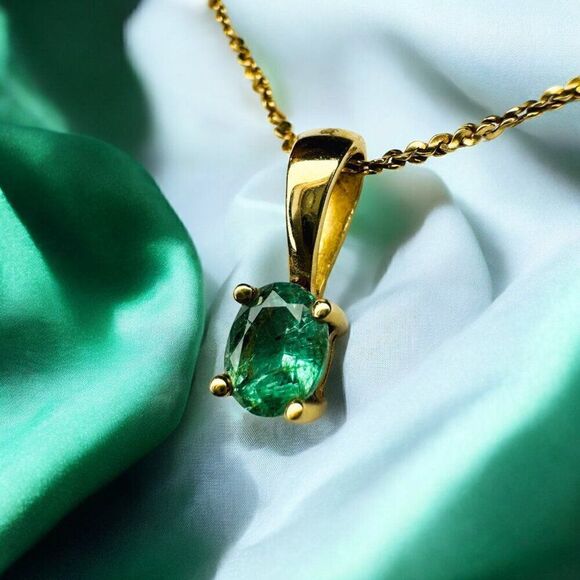 18k Gold Natural Colombian Emerald Necklace 16" Oval Cut 1/3 CTTW Solitaire 2.1g - Picture 1 of 16